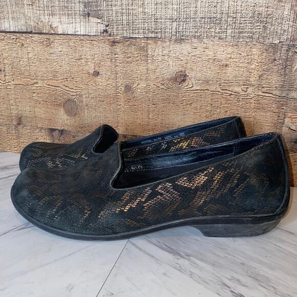 Dansko Metallic Bronze Olivia Snake Flats Size 40 / 10 - Picture 5 of 10